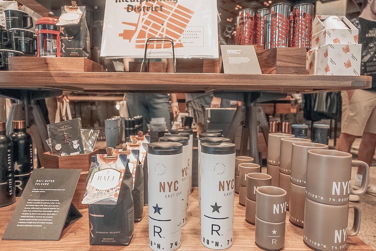 Starbucks Reserve Roastery 紐約|結合烘焙、美酒與咖啡的沈浸式體驗 - 第13張圖 Starbucks Reserve Roastery 紐約紀念品