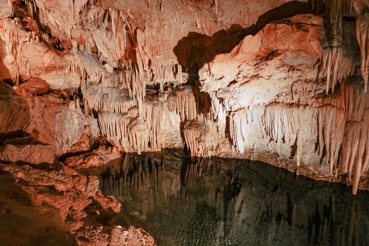 百慕達景點 – 地下水晶洞穴 Crystal and Fantasy Caves - 第2張圖