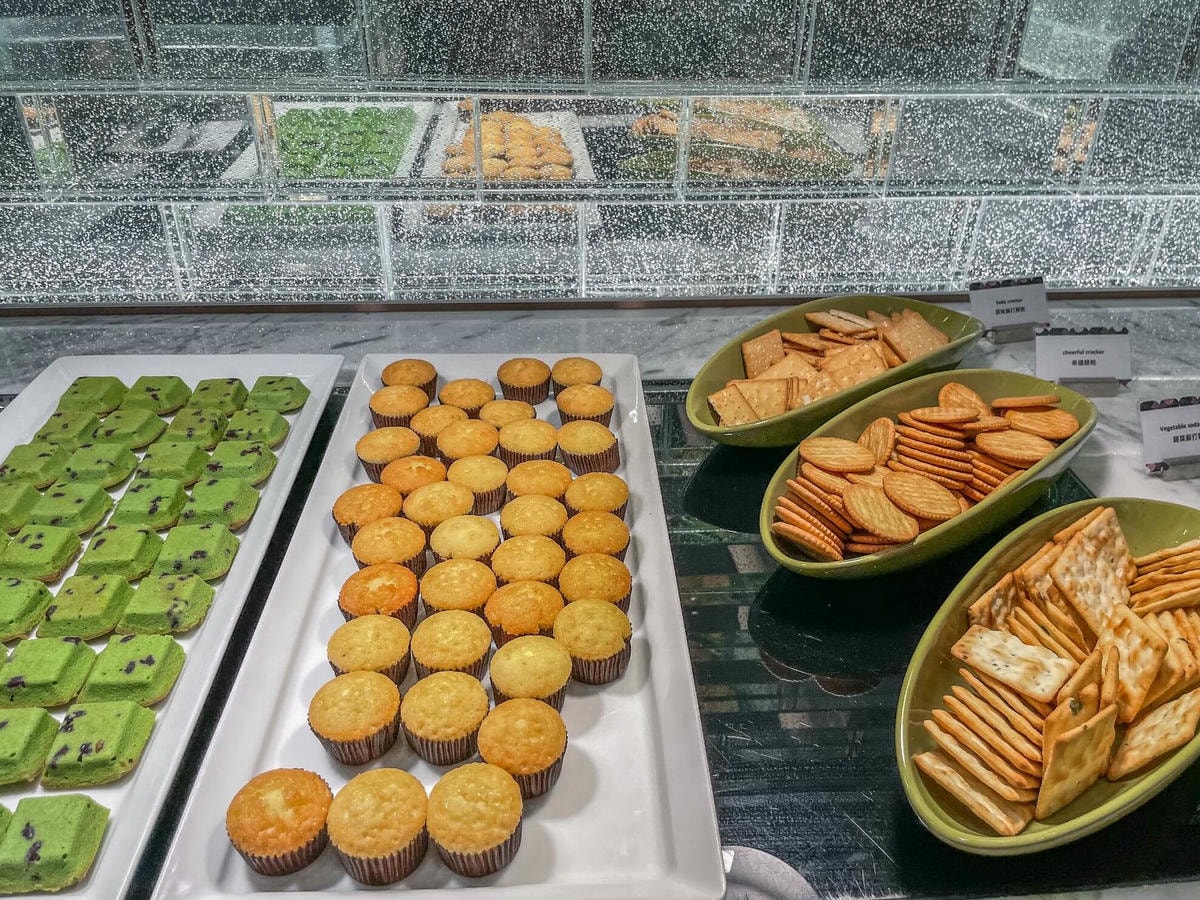 高雄萬豪飯店開箱|豪華套房、行政酒廊、天井 SPA 游泳池 Kaohsiung Marriott - 第19張圖 高雄萬豪飯店行政酒廊