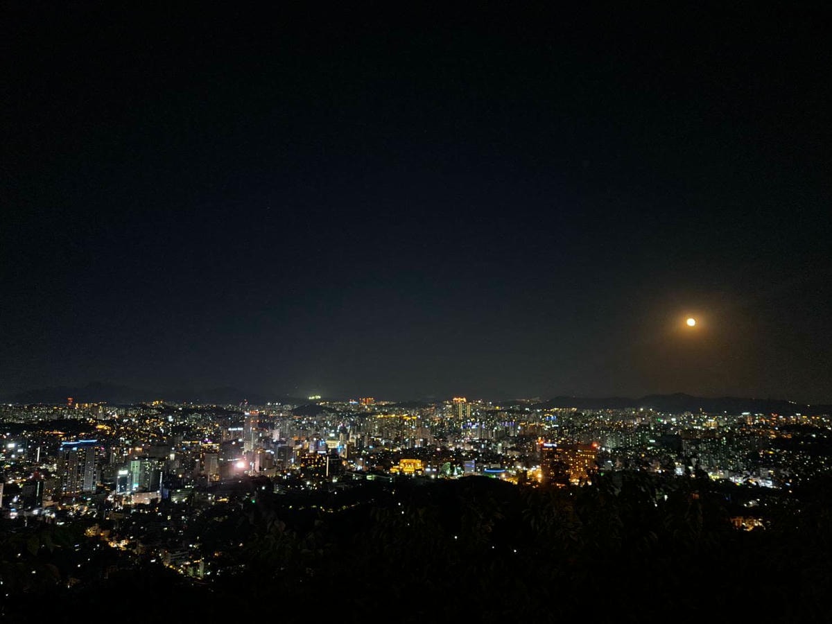 首爾景點推薦|盤點 17 個最新首爾旅遊景點,道地行程大公開! - 第9張圖 首爾景點 #5 | 南山首爾塔