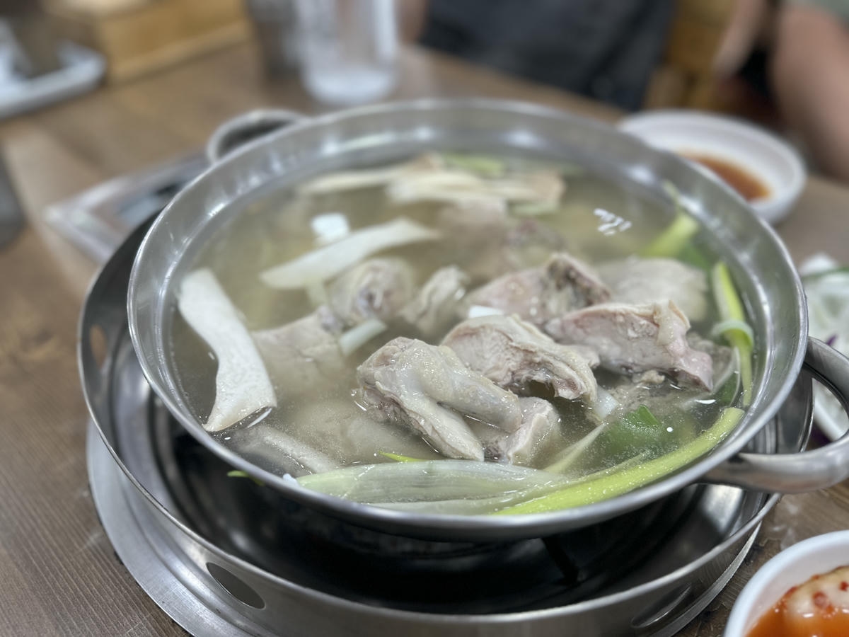 東大門美食 #6：孔陵一隻雞