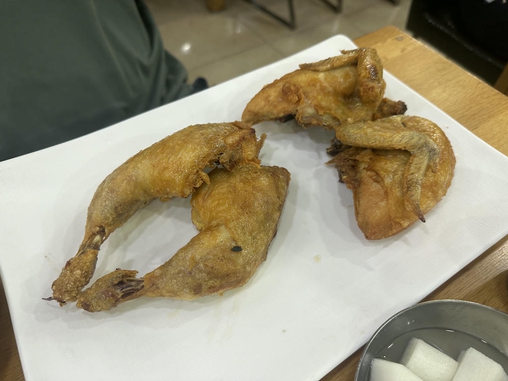 釜山美食推薦|在地人激推的道地好滋味!最新釜山美食 26 間推薦 - 第33張圖 釜山美食-南浦蔘雞湯