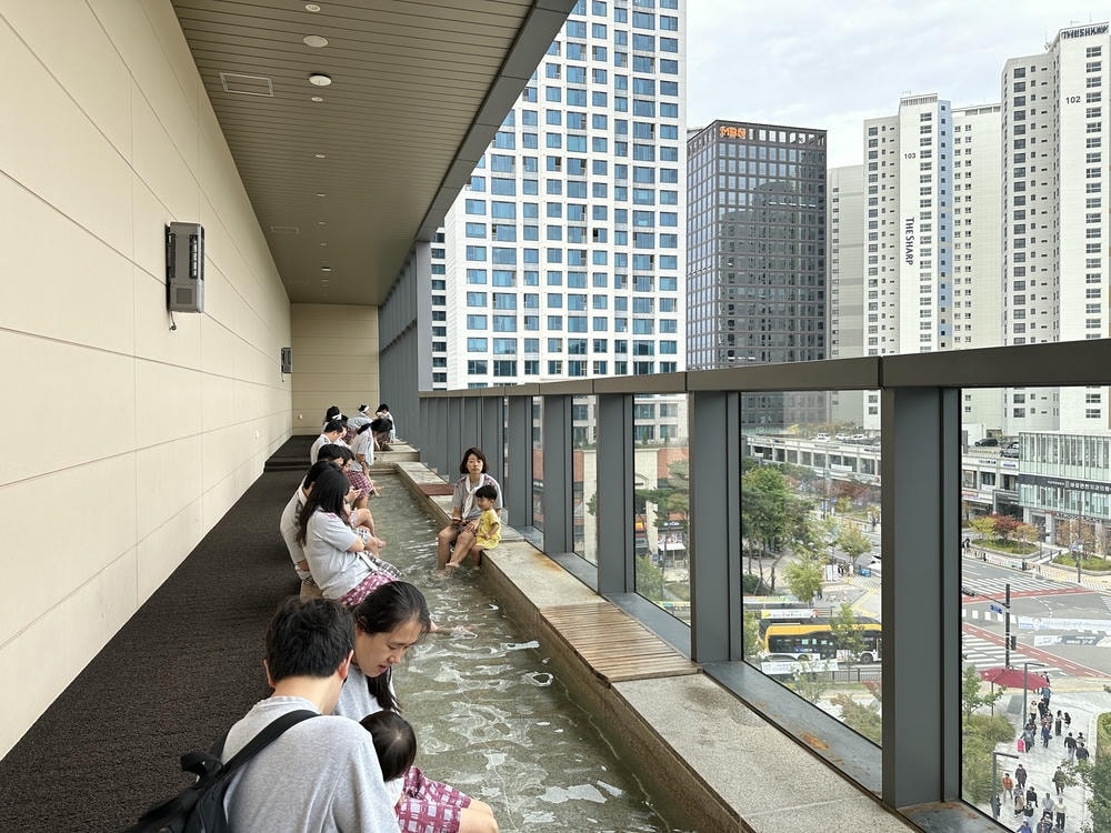 開箱 Aquafield 汗蒸幕,五星級汗蒸幕是否值回票價? - 第3張圖 Aquafield 汗蒸幕足浴區