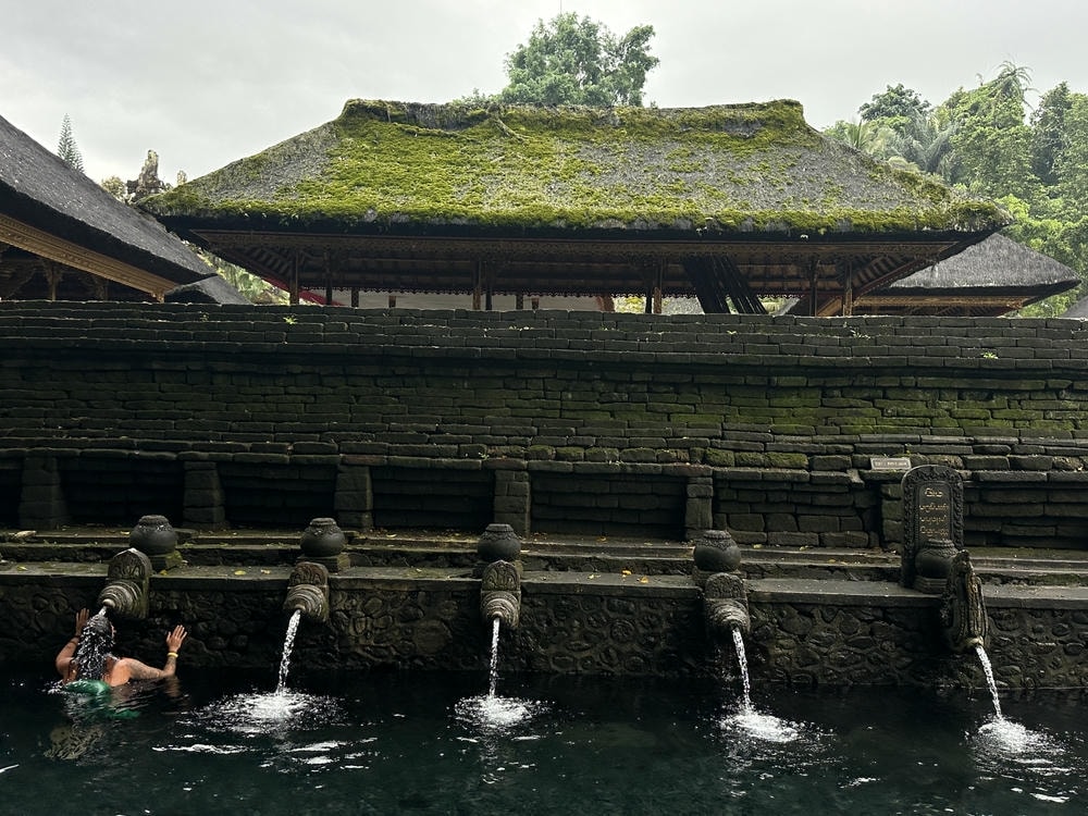 峇里島景點：Pura Tirta Empul 聖泉寺