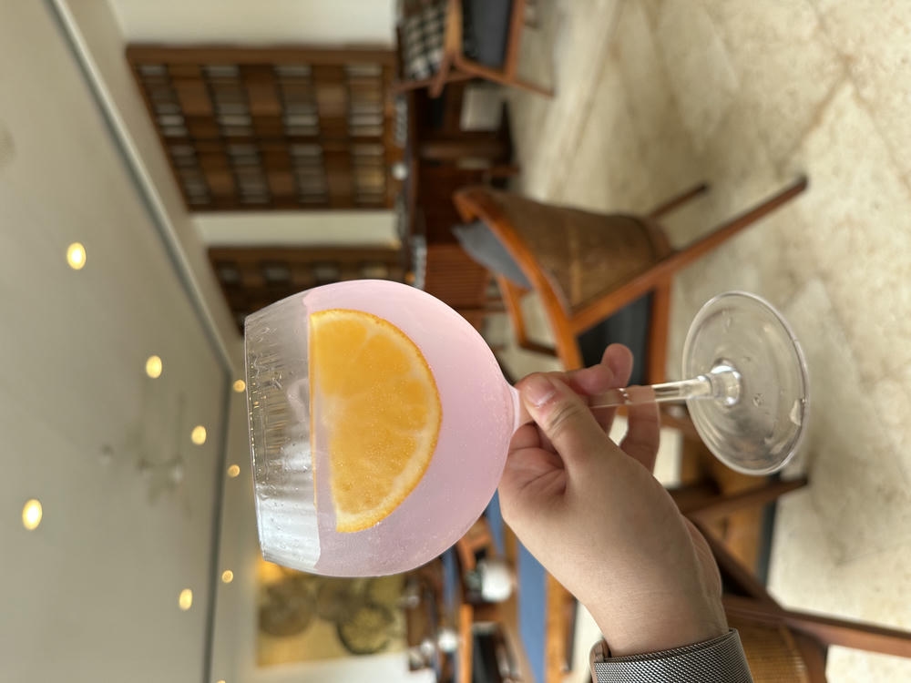 峇里島住宿|奢華 Hyatt、烏布市中心 Airbnb、Canggu 海邊度假開箱 - 第11張圖 GRAND HYATT BALI HAPPY HOUR