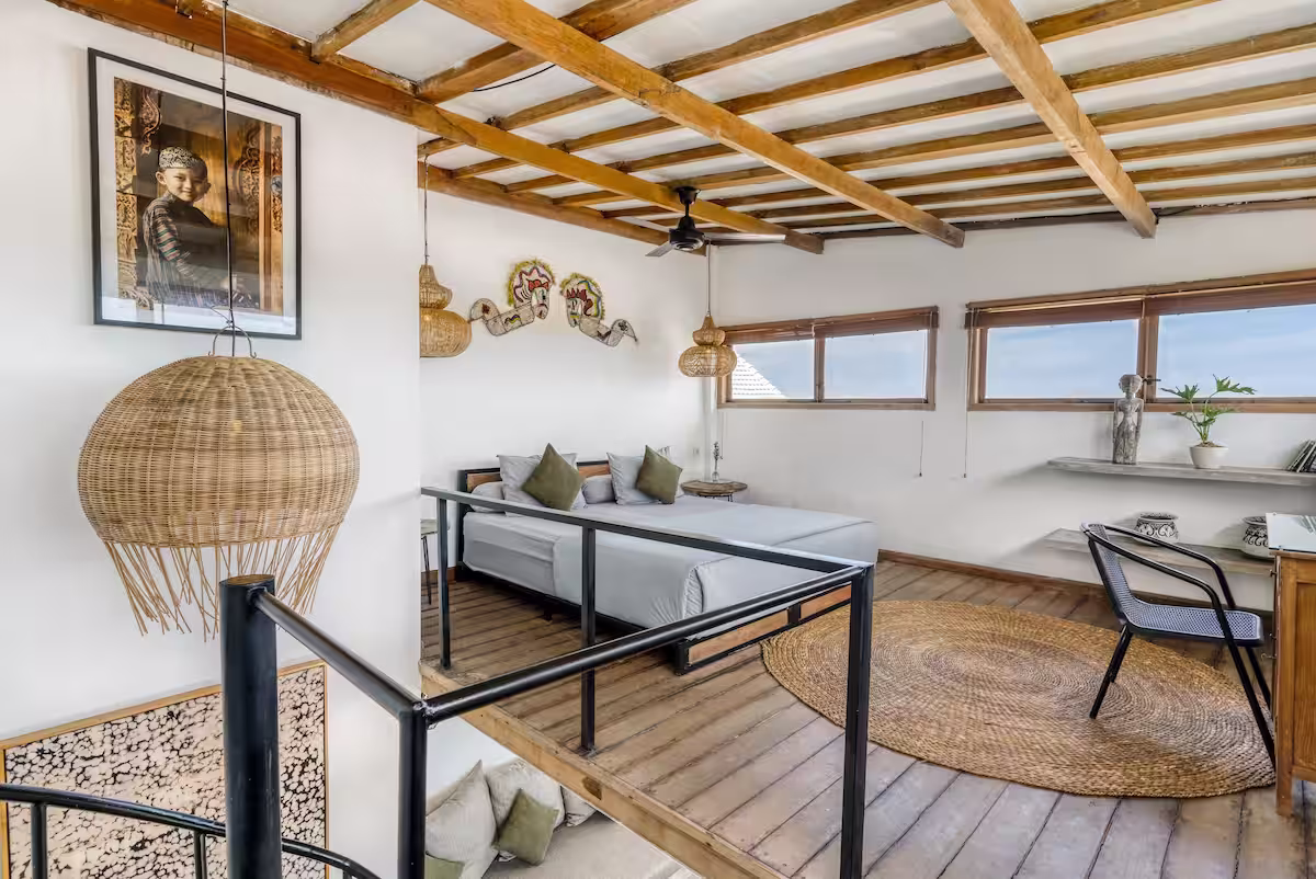 峇里島住宿|奢華 Hyatt、烏布市中心 Airbnb、Canggu 海邊度假開箱 - 第25張圖 AKAR Suites and Retreats 房間