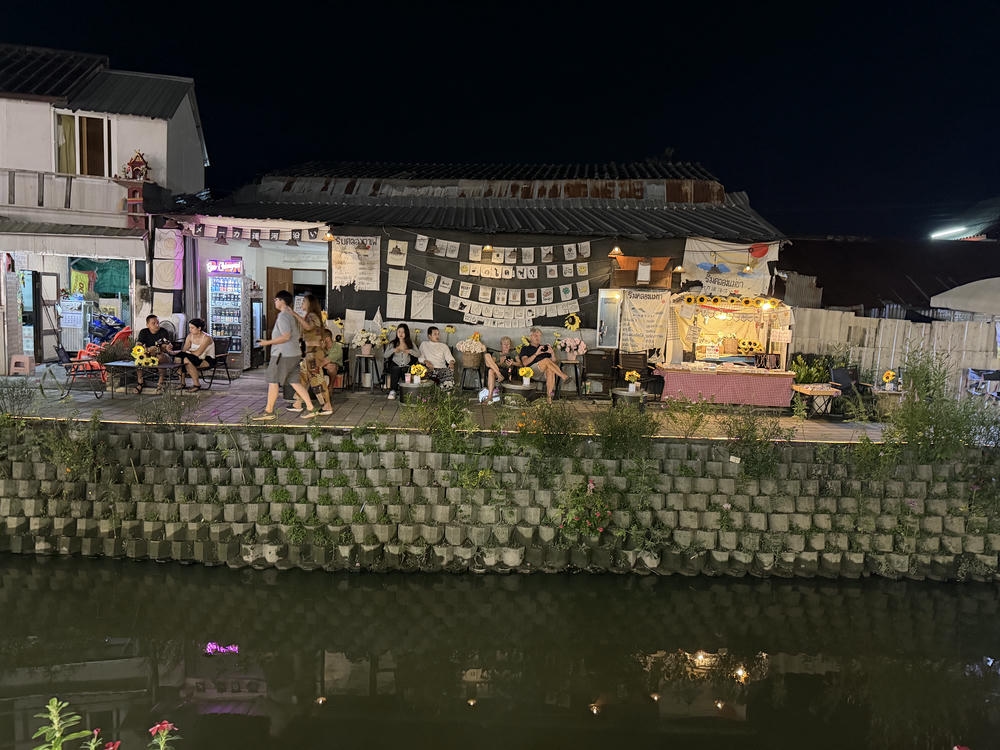 清邁夜市：Mae Kha Canal