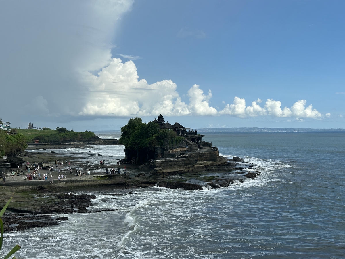 峇里島海神廟攻略|交通、日落、潮汐時間與有趣的蛇洞體驗 - 第3張圖 峇里島海神廟