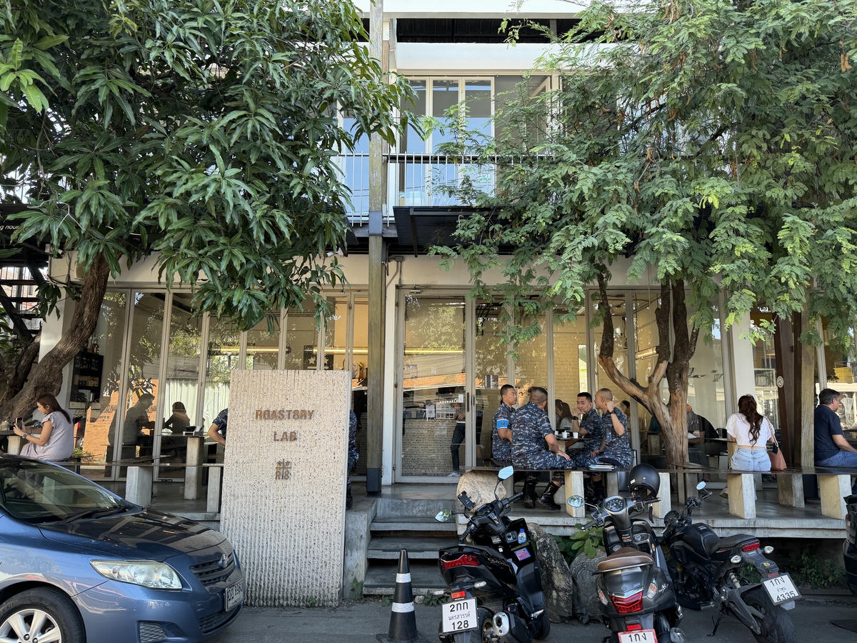 Top 22 清邁咖啡廳推薦:古城、尼曼必訪咖啡館整理(附地點&特色) - 第35張圖 Top 22 清邁咖啡廳推薦:古城、尼曼必訪咖啡館整理(附地點&特色)