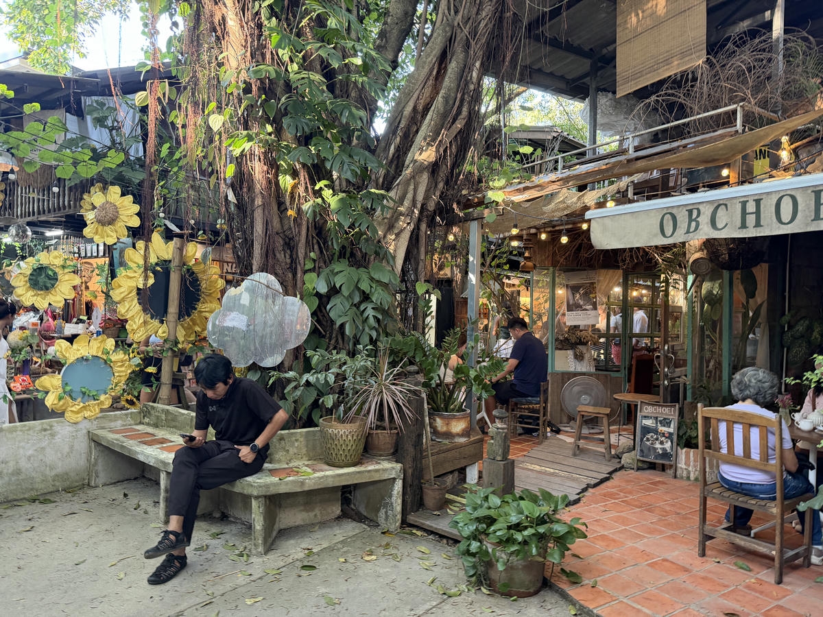 清邁景點推薦:必去古城寺廟、尼曼打卡、清邁近郊一日遊整理 - 第40張圖 清邁景點推薦:必去古城寺廟、尼曼打卡、清邁近郊一日遊整理