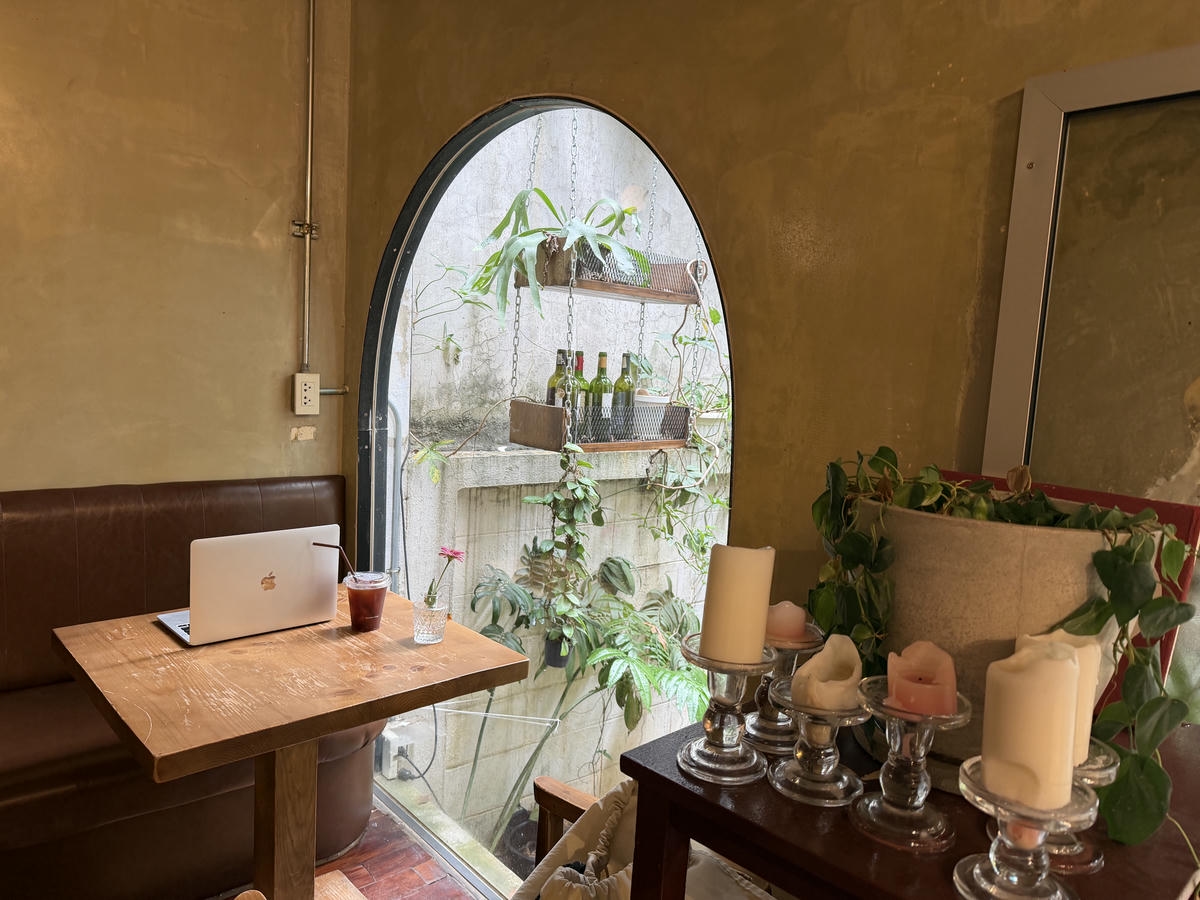 Top 22 清邁咖啡廳推薦:古城、尼曼必訪咖啡館整理(附地點&特色) - 第54張圖 Fringe.th - Cafe ad Restaurant