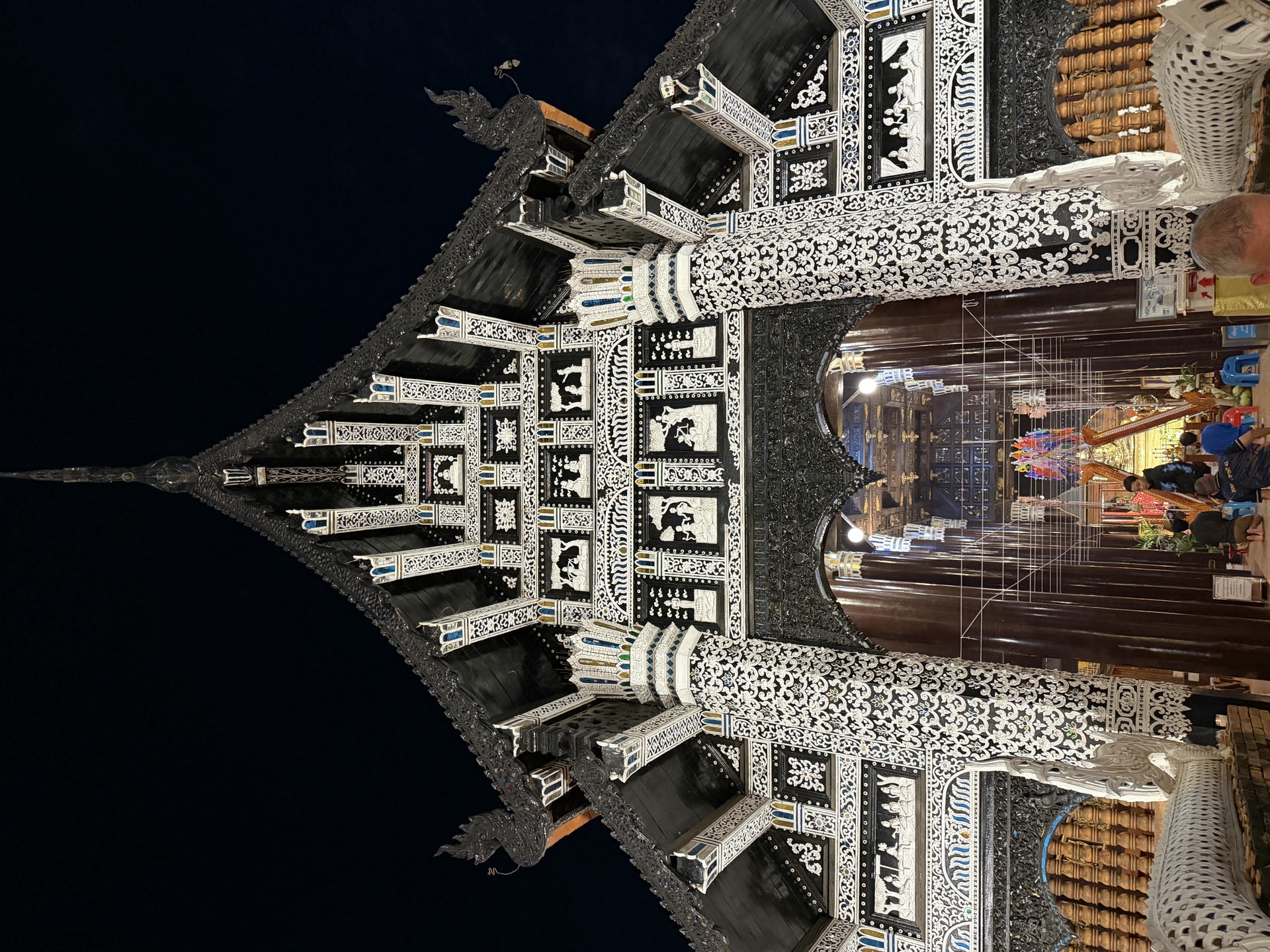 清邁景點推薦:必去古城寺廟、尼曼打卡、清邁近郊一日遊整理 - 第12張圖 清邁景點推薦:必去古城寺廟、尼曼打卡、清邁近郊一日遊整理