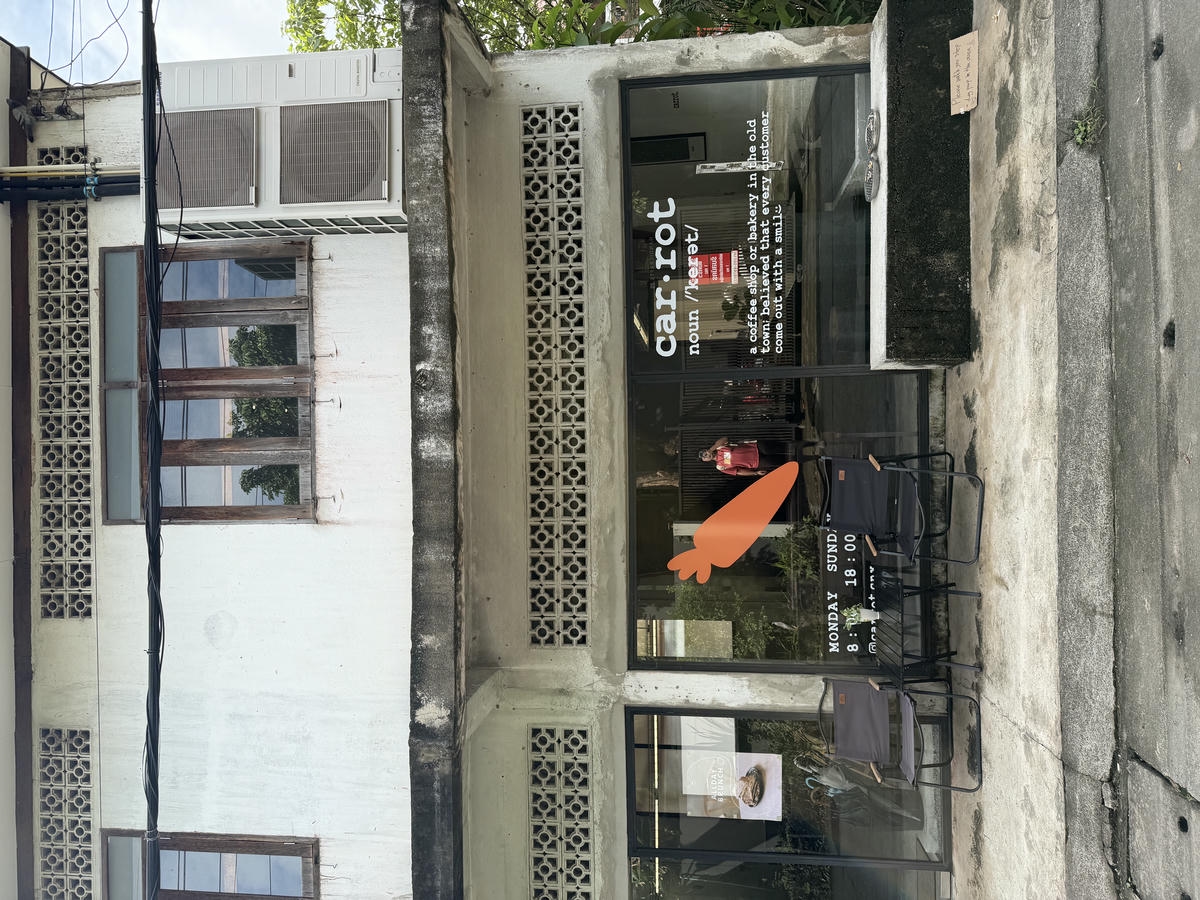 Top 22 清邁咖啡廳推薦:古城、尼曼必訪咖啡館整理(附地點&特色) - 第12張圖 Carrot coffee cnx