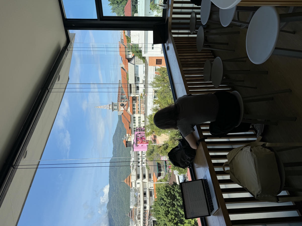 Top 22 清邁咖啡廳推薦:古城、尼曼必訪咖啡館整理(附地點&特色) - 第31張圖 Top 22 清邁咖啡廳推薦:古城、尼曼必訪咖啡館整理(附地點&特色)