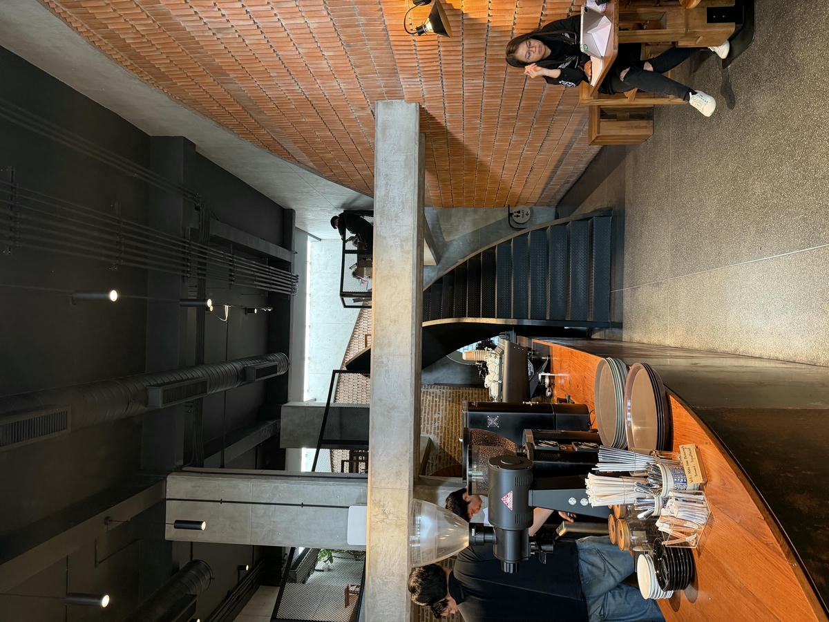 Top 22 清邁咖啡廳推薦:古城、尼曼必訪咖啡館整理(附地點&特色) - 第9張圖 Akha Ama Phrasingh