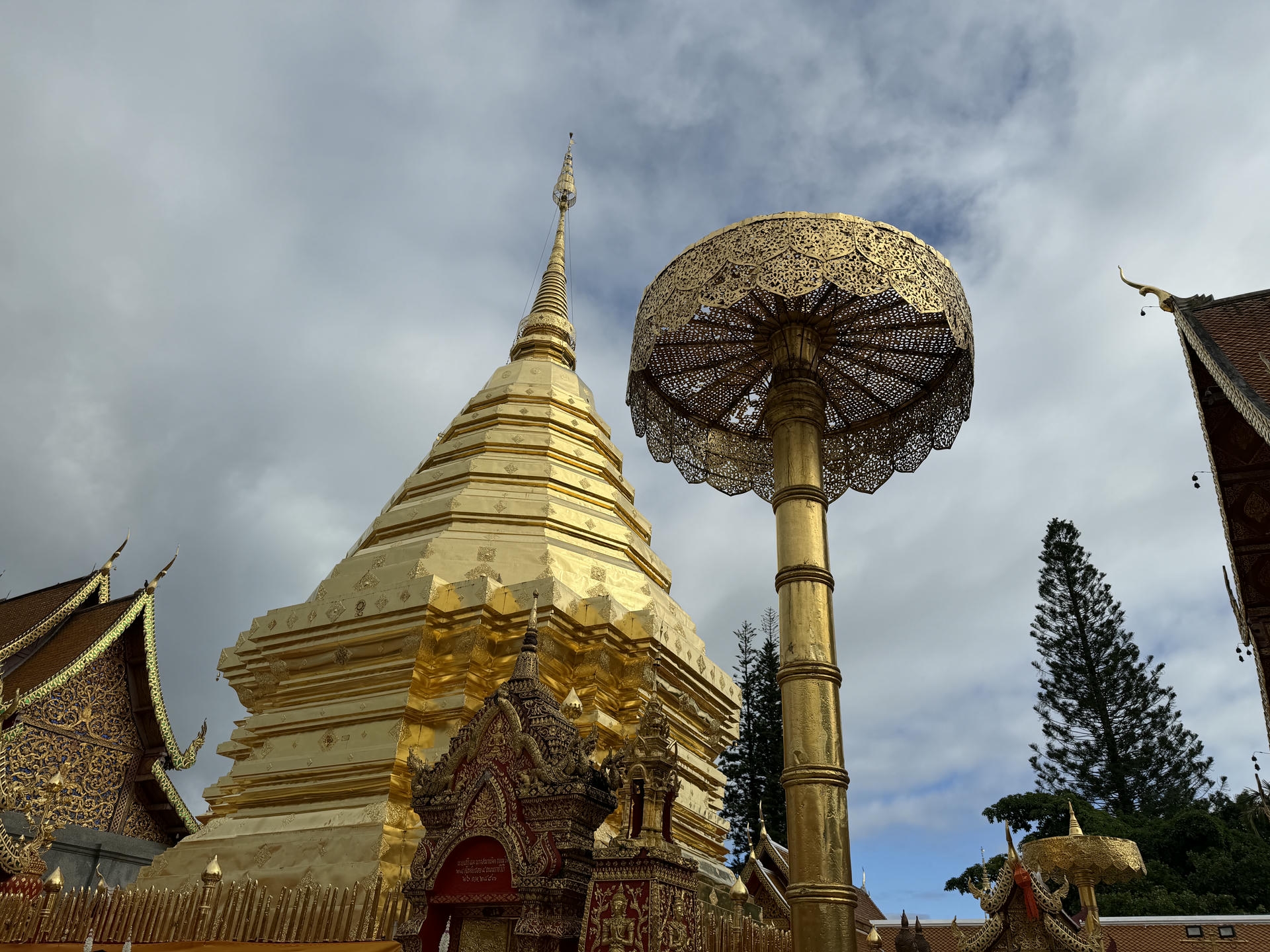 清邁景點推薦:必去古城寺廟、尼曼打卡、清邁近郊一日遊整理 - 第37張圖 清邁景點推薦:必去古城寺廟、尼曼打卡、清邁近郊一日遊整理