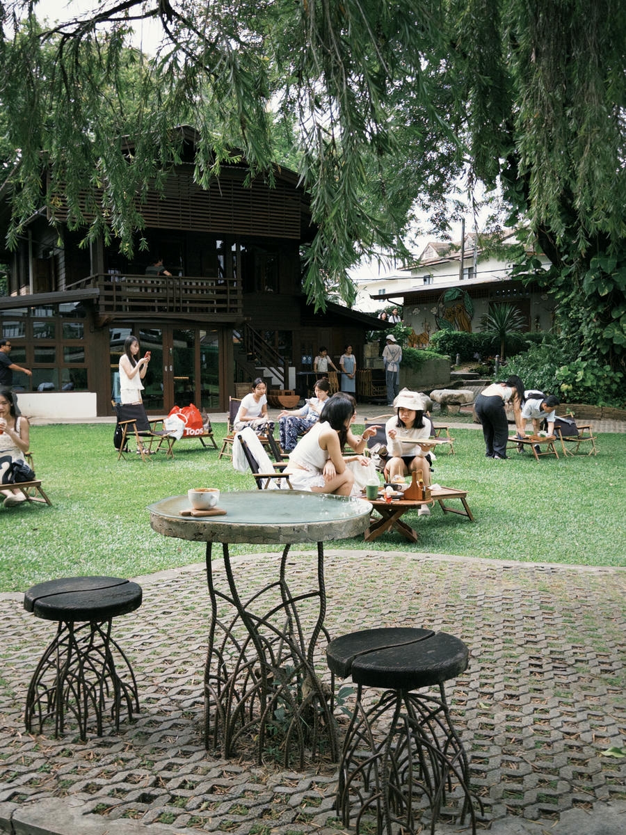 Top 22 清邁咖啡廳推薦:古城、尼曼必訪咖啡館整理(附地點&特色) - 第45張圖 Top 22 清邁咖啡廳推薦:古城、尼曼必訪咖啡館整理(附地點&特色)