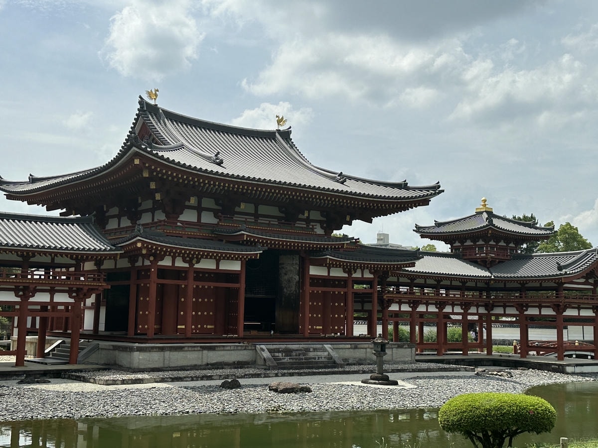Matcha, History, and Heritage: Exploring the Best Uji Attractions - 第12張圖 Garden at Byodoin