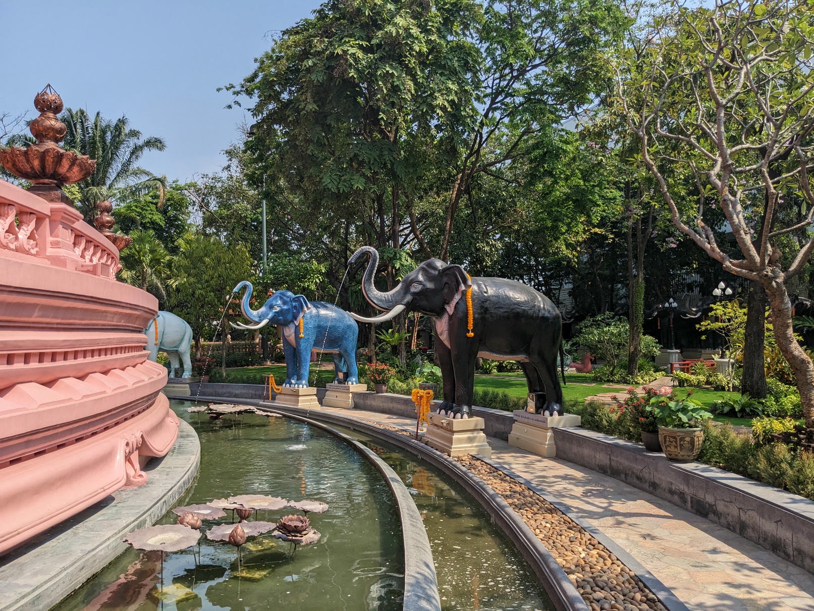 三頭象神博物館 The Erawan Museum 介紹