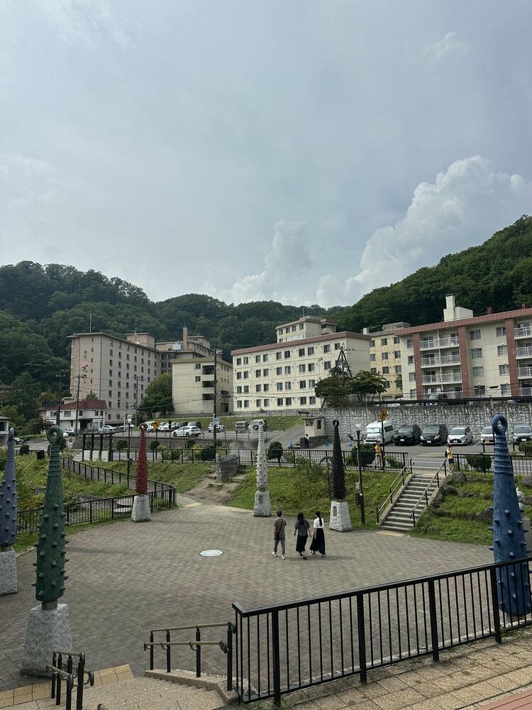 登別溫泉以外還能去哪?私藏登別景點分享! - 第9張圖 登別泉源公園